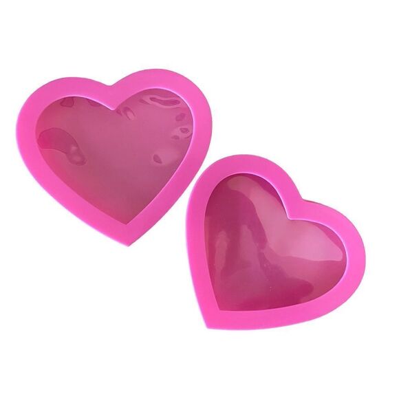 Heart Shaped Plastic Gift Boxes with Window Set of 2 Bright Pink OS - Picture 1 of 4